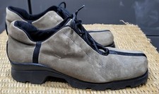 Clarks Suede Shoes. Cream and black. Lace up. Chunky Sole. Square toe. Size 6