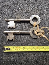 Old Antique Vintage Keys