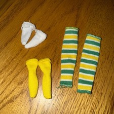 Vintage Sindy Barbie Doll Leg