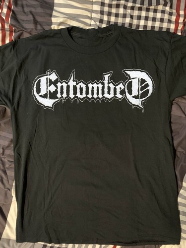 Rare gildan shirt - rare!,
