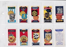Cigarette  cards  Football