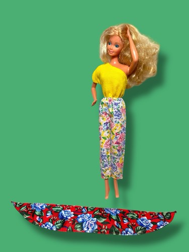 Barbie pretty choices - pretty, yellow