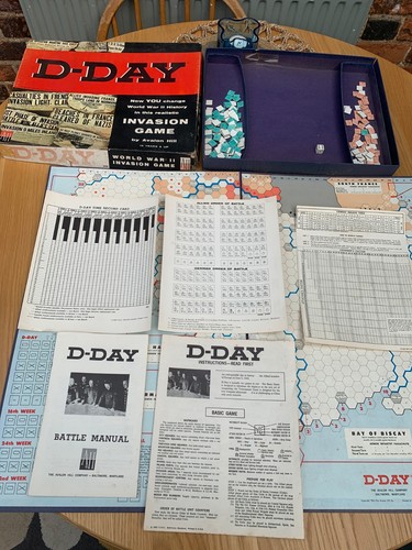 Avalon hill day board game - day,
