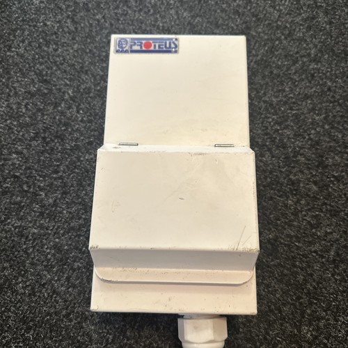 Proteus way isolator - 4,