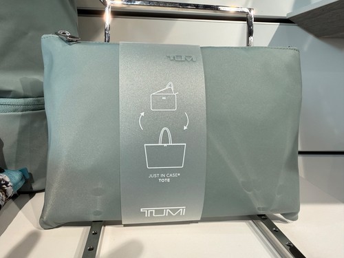 New tumi voyageur just - new,