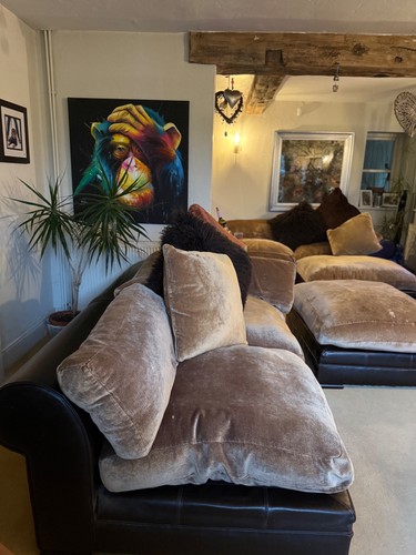 Dfs hemingway corner - hemingway,