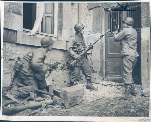 American army infantrymen - army,
