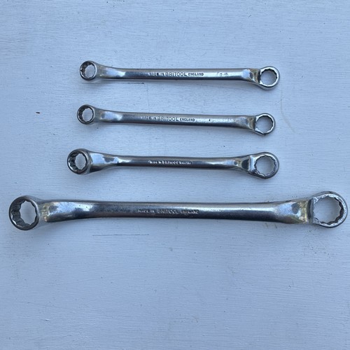 Used vintage metric - x,