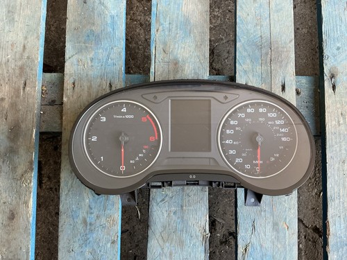 Audi 2015 speedometer - 8v,