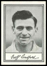 Barratt - 'Famous Footballers A.1' (1953) - G. Bradford (Bristol Rovers)