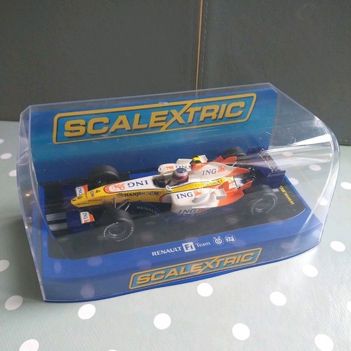 Scalextric c2781 renault - scalextric, f1