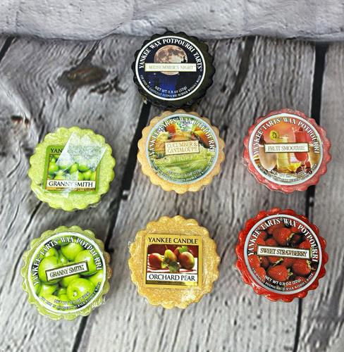 Lot assorted yankee - of, 7