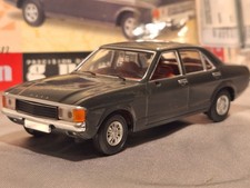 CORGI VANGUARDS 1:43 FORD CONSUL - PEARL GREY & RUBY RED VA05505