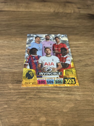 Invincible card panini - card,