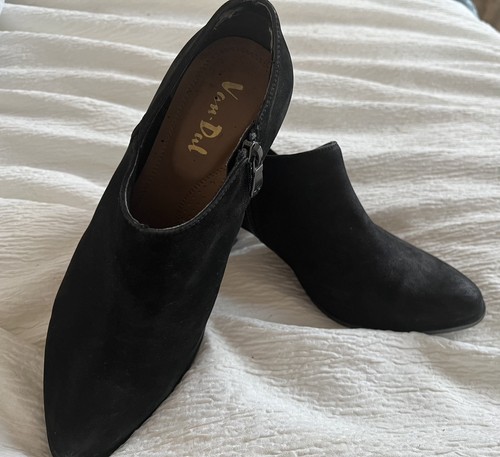 Black suede leather - black,
