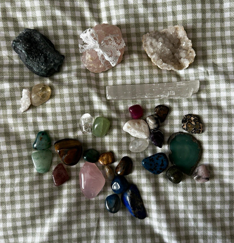 Mixed minerals crystals - mixed, lot