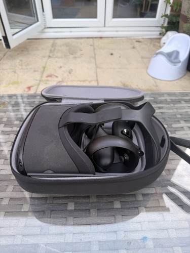 Oculus quest virtual reality - oculus,