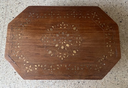 Vintage indian wooden - vintage,