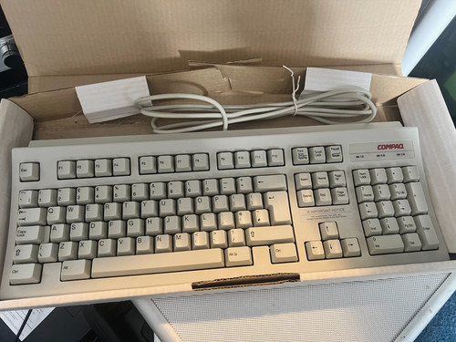 Vintage compaq computer - vintage,