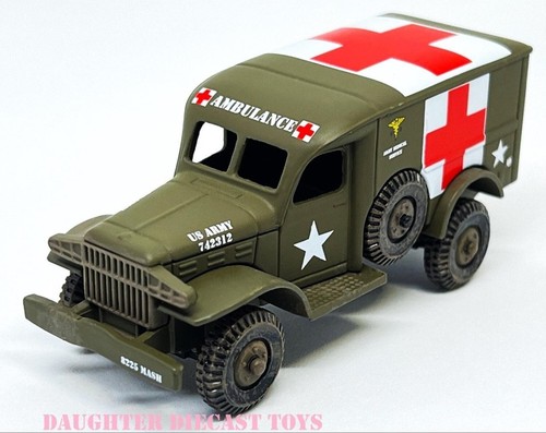 Army mash ambulance showcase - mash, ambulance-w/showcase