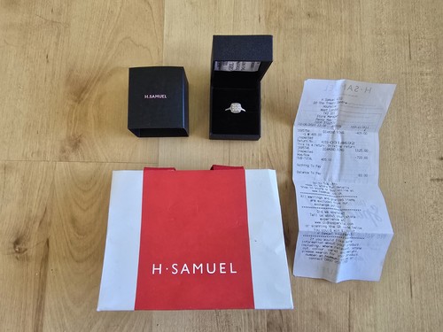 Samuel 9ct white gold - 9ct, square