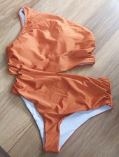 ONE SHOULDER BIKINI - REMOVABLE BUST PADS - FULLY LINED - SIZE L (16) - NEW