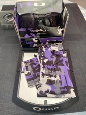 Authentic Oakley split thump MP3 Jamiroquai.  LIMITED EDITION