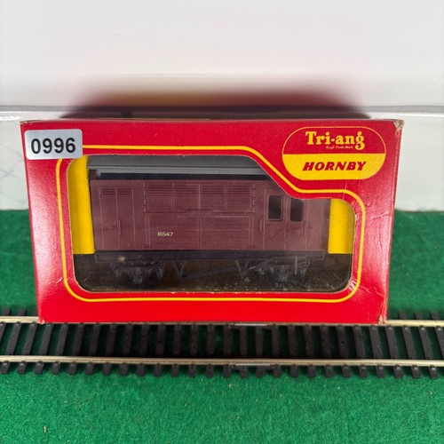 Hornby 123 b547 horse box - horse,