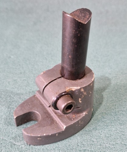Dividing head centre rest - dividing,