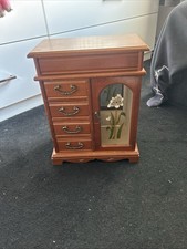 Vintage Mele & Co. Wooden
