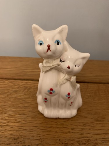 Vintage white porcelain - vintage,