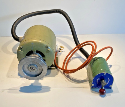 Brook crompton motor - 1/2,