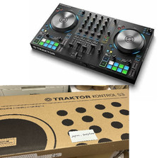 Native Instruments 4 Deck DJ