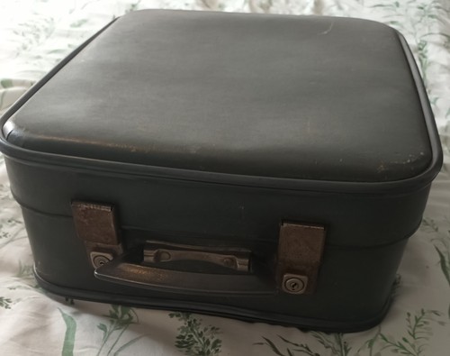 Vintage small hand - vintage, luggage