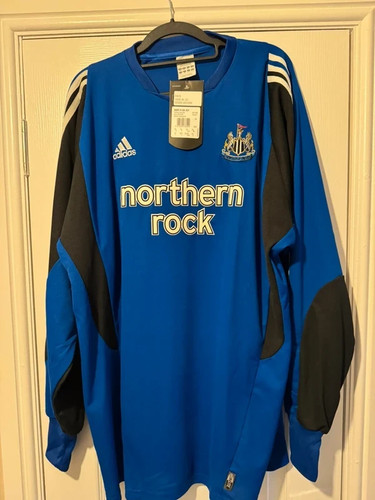 Newcastle goalkeeper shirt - goalkeeper,