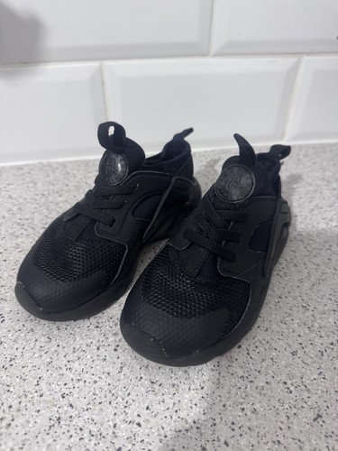 Nike hurache kids size 5 - nike,
