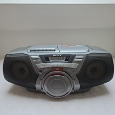 Retro Classic Sony CD Radio