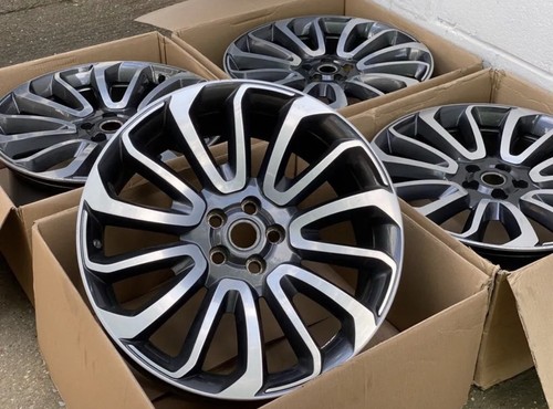 New range rover - 4x, 22”