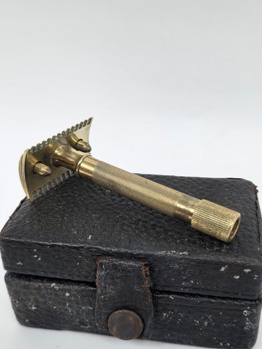 Rare gillette fluted knob - rare,