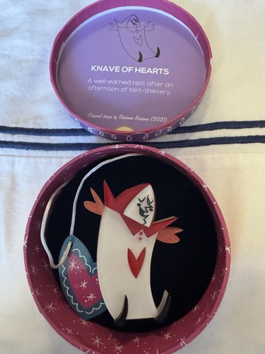 Erstwilder knave hearts - erstwilder,