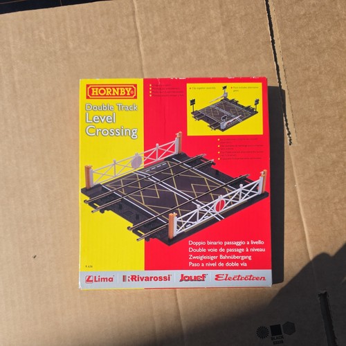 Hornby r636 gauge - oo, double