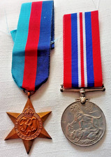 2 ORIGINAL MEDALS THE 1939-45