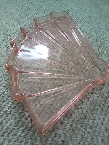 Vintage art deco - pink, glass