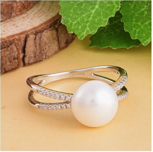 White fresh water pearl - white,