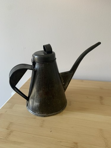 French vintage rustic - oil, can