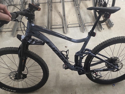 Giant stance full - full, suspension