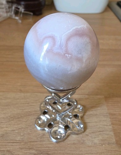 Unique pink agate crystal - pink,