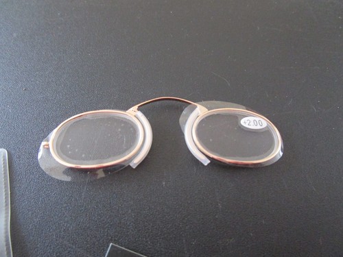 Pince nez brand new - nez,