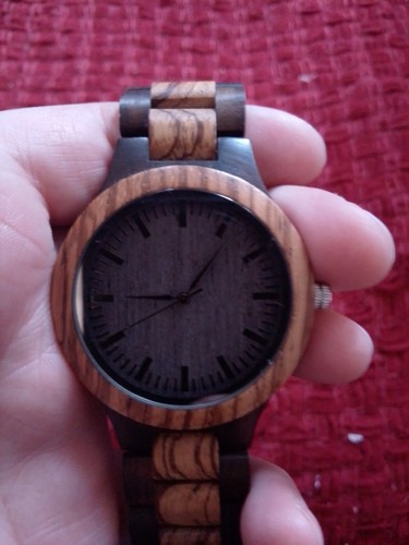 Unbranded wooden watch needs - watch.,