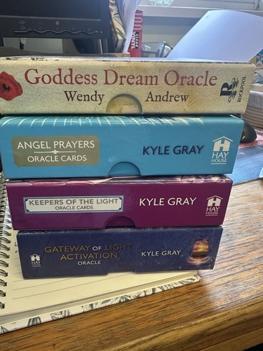 Four box oracle cards 3 - four,